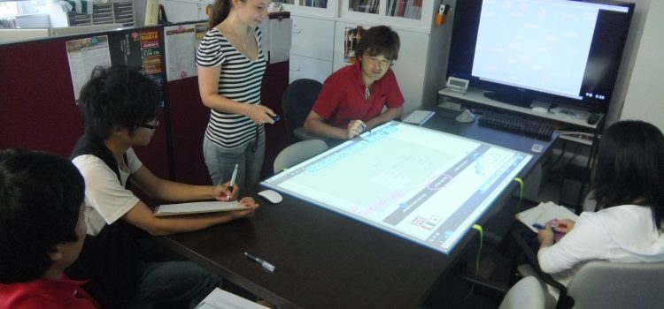 ある日の研究室ゼミ風景 ある日の研究室ゼミ風景