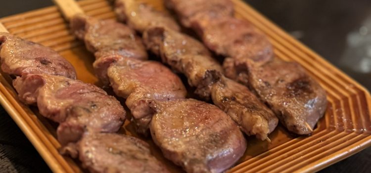 論文執筆の山を越えて　～「えーちゃん」で懇親会を開催～